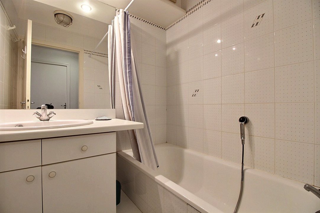 /picture/helios/116252002/ONDINES 42/2_2026-03-06CET08h00-04.jpg